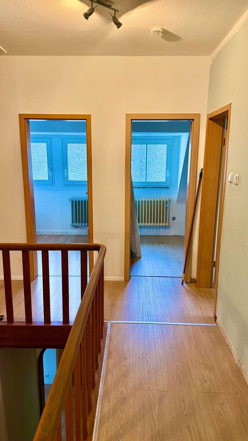 Ihr neues Zuhause im Herzen des Urlaubsortes Monreal &ndash; teilrenoviertes EFH mit viel Platz!